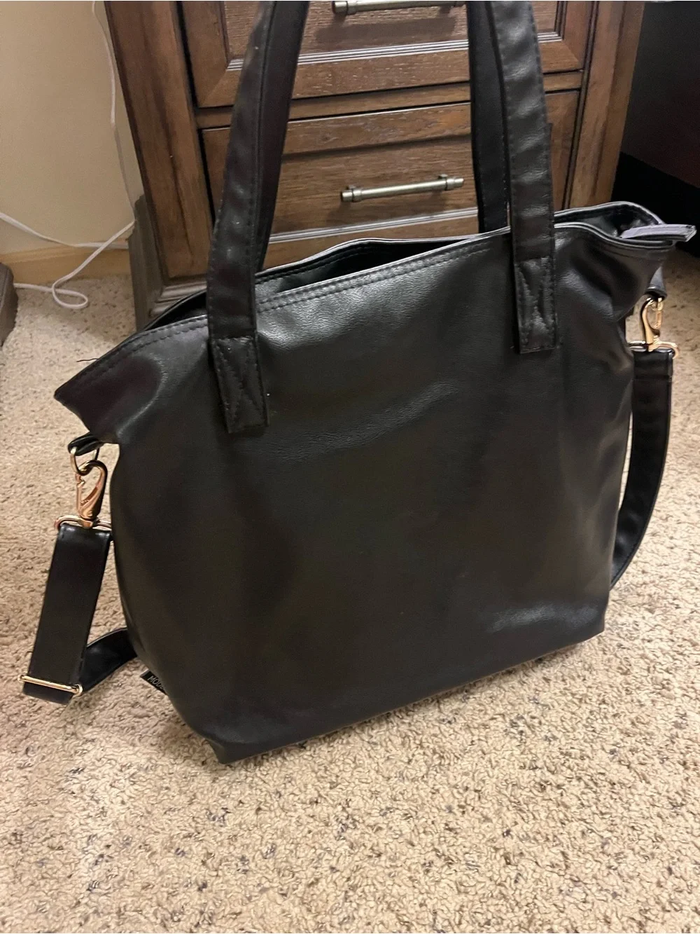 Classic Black Women’s Laptop Tote with Detachable Shoulder Strap